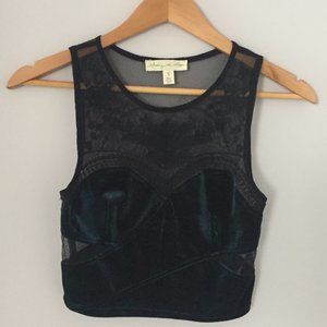 ✨4 for $10 ✨ Emerald Green Crop Top